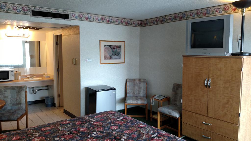 Modern Motel Colorado Springs Exterior photo
